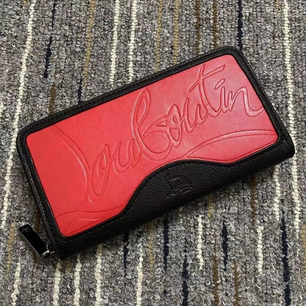 Scf33ae083f4b4f51990357ab17b308efd